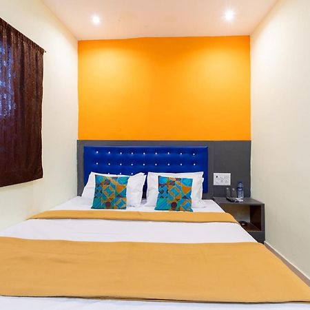 Hotel Shera Residency Bombaj Zewnętrze zdjęcie